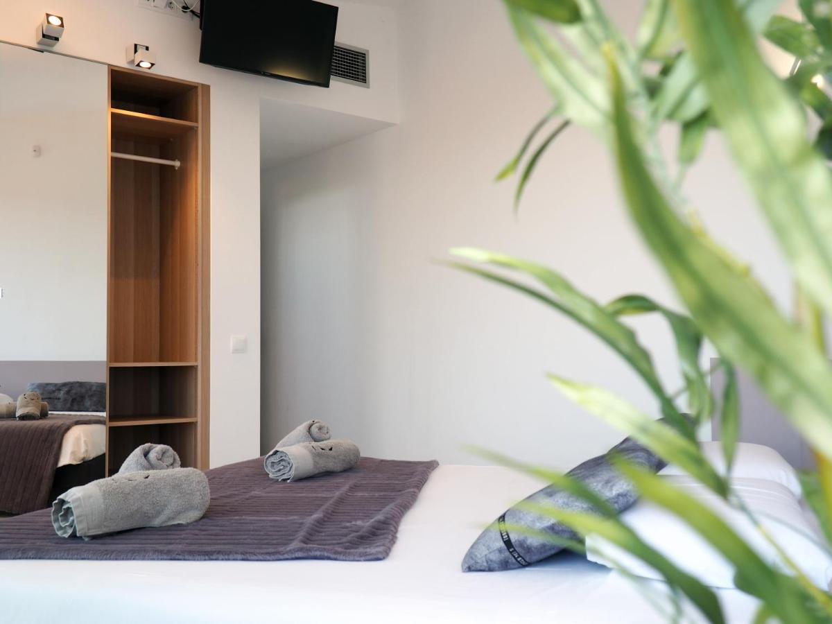 Casa Lou, Architect Villa With Heated Pool At Begur, 470M2 Eksteriør billede