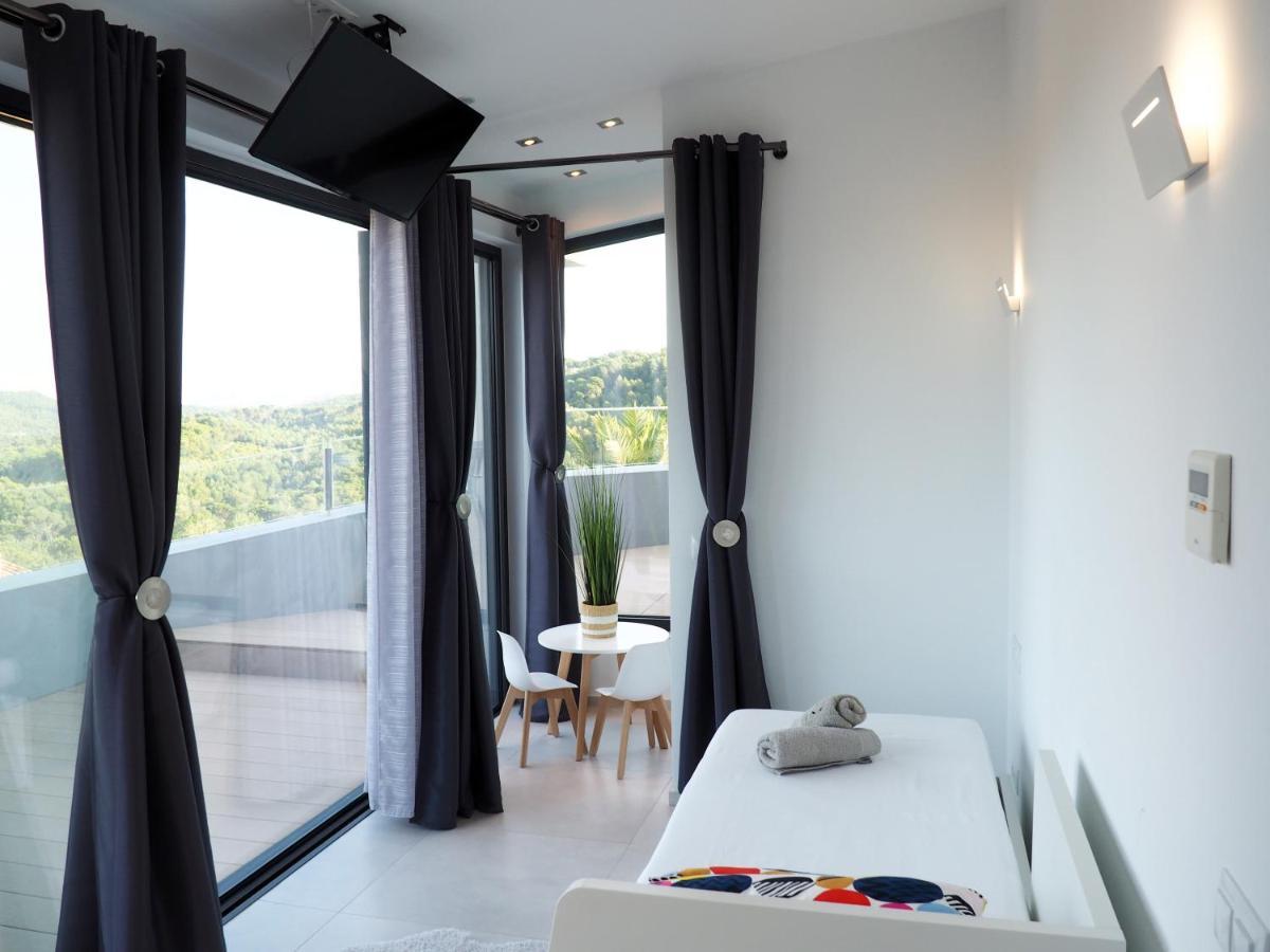 Casa Lou, Architect Villa With Heated Pool At Begur, 470M2 Eksteriør billede
